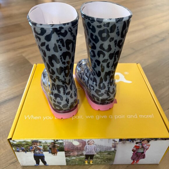 Roma Rain Boots Pink Leopard Kids / Girls Shoes NWT - Picture 8 of 16